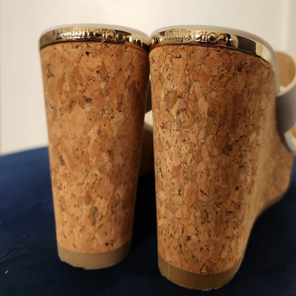 SOLD - JIMMY CHOO Atia 100 Leather Wedge Sandals in White, Size EU 35 / US 5 - Picture 3 of 7